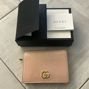 Gucci light pink wallet